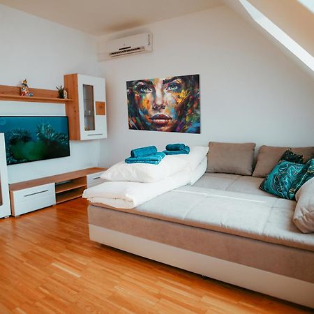 Vienna Deluxe Apartment ภายนอก รูปภาพ