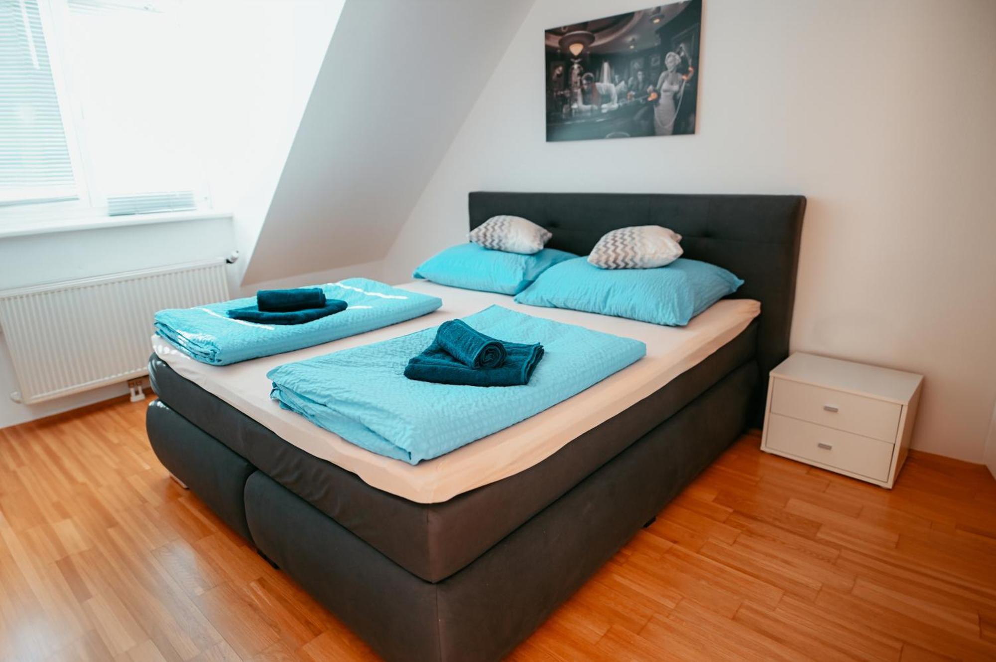 Vienna Deluxe Apartment ภายนอก รูปภาพ