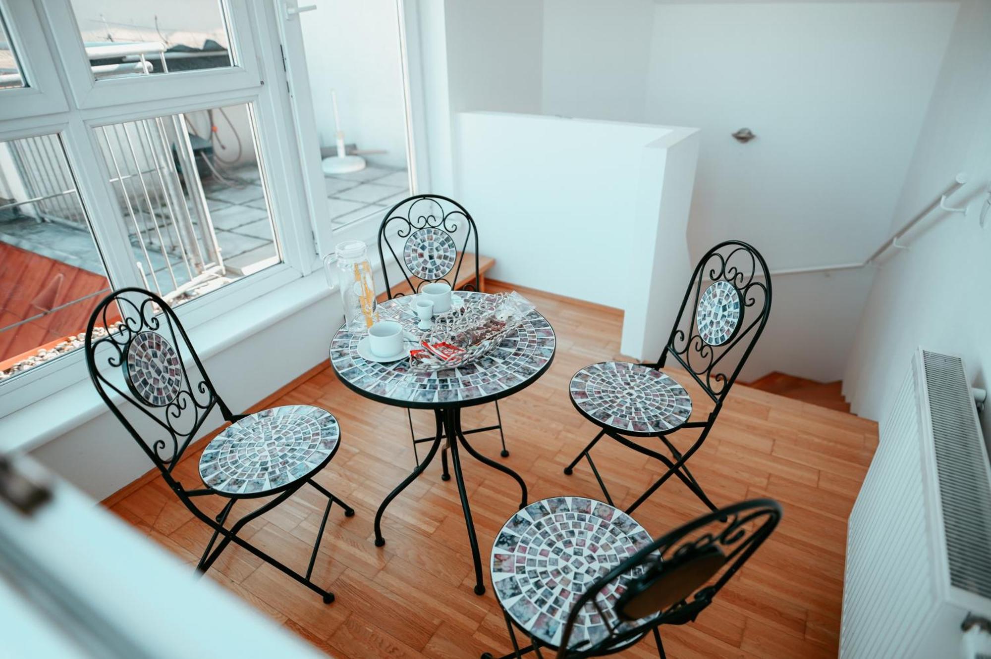 Vienna Deluxe Apartment ภายนอก รูปภาพ