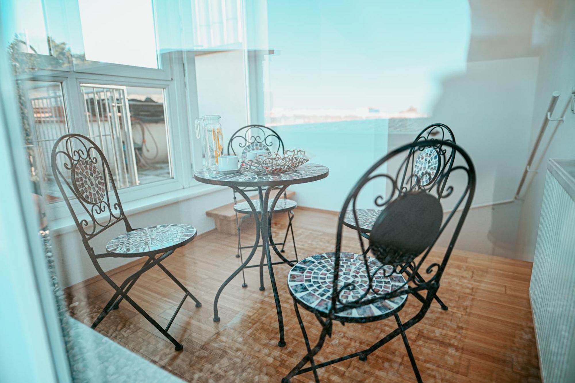 Vienna Deluxe Apartment ภายนอก รูปภาพ