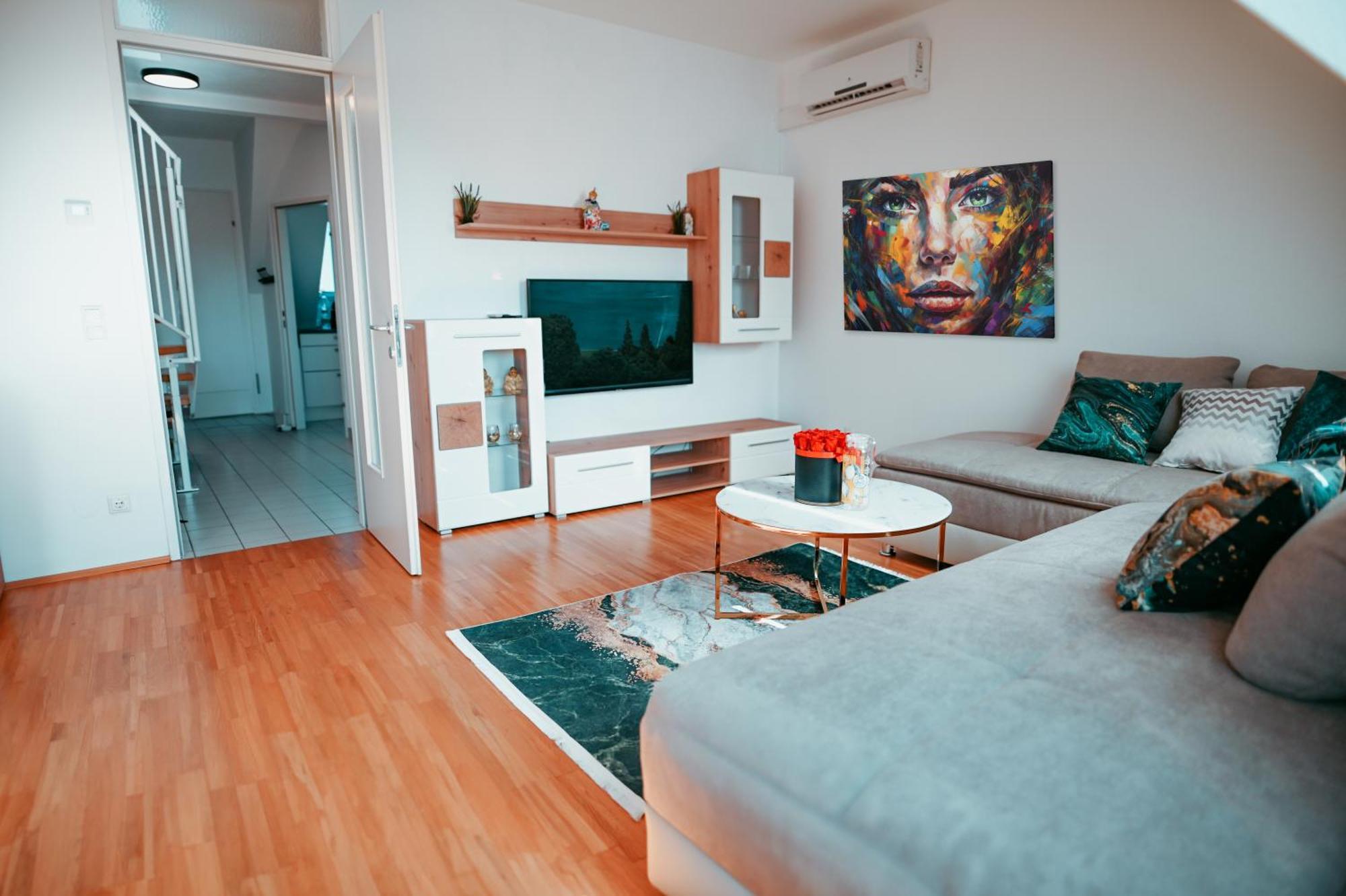 Vienna Deluxe Apartment ภายนอก รูปภาพ