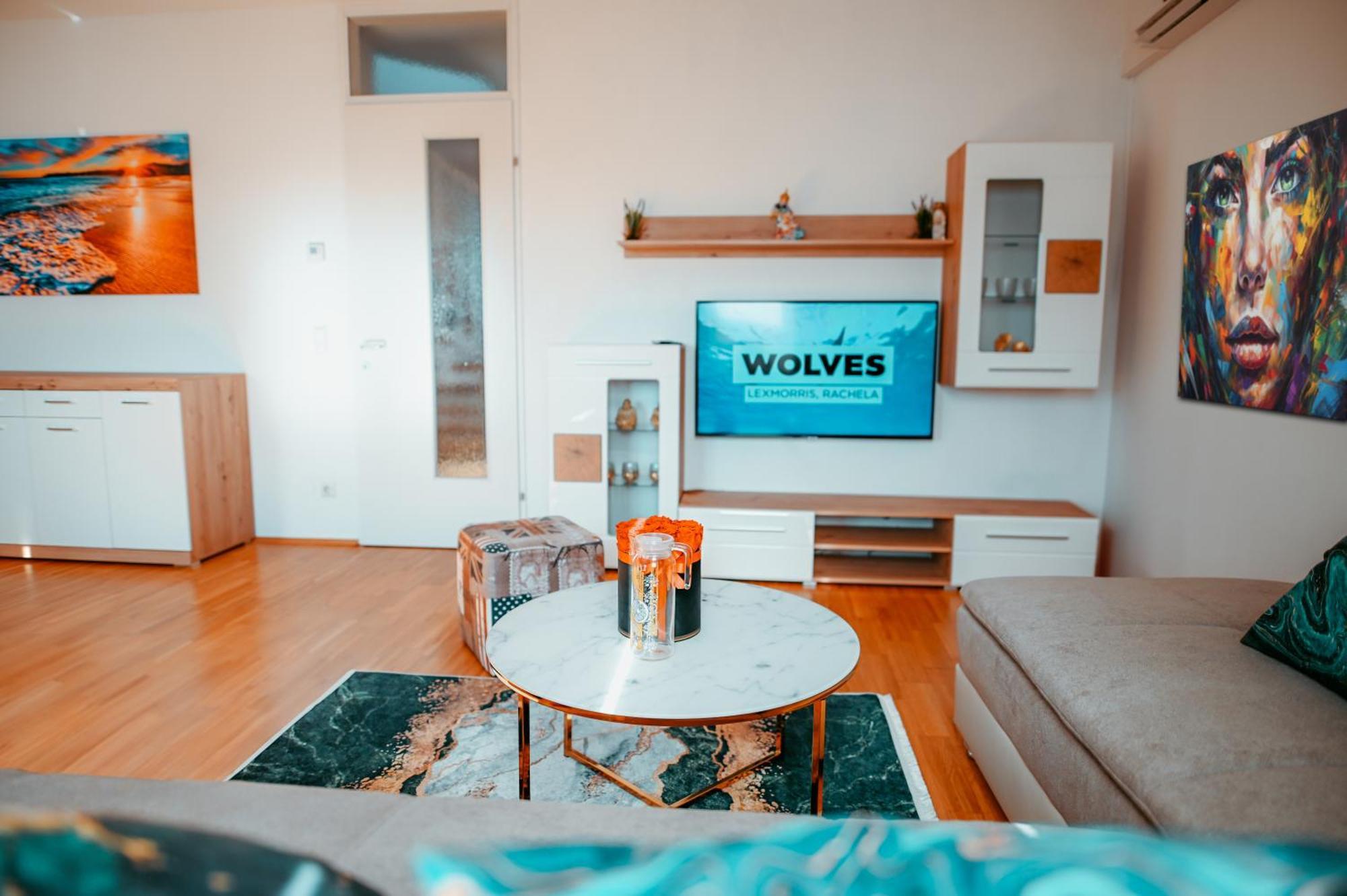 Vienna Deluxe Apartment ภายนอก รูปภาพ